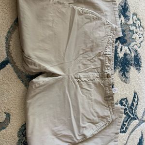 Vineyard Vine Khaki Pants